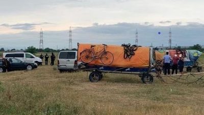 Agenție europeană: Romii și nomazii din UE beneficiază de mai multe oportunități de angajare, dar discriminarea continuă; unul din patru romi din România raportează că a fost victima prejudecățilorea noastră”