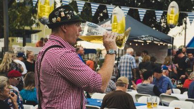 OktoBersFest are loc în acest weekend în Piața Ferdinand din Oradeaea noastră”
