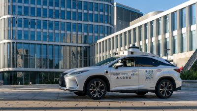 Ursula Von der Leyen solicită o colaborare comună pentru avansarea mașinilor autonome fundamentate pe inteligență artificială în Europaea noastră”