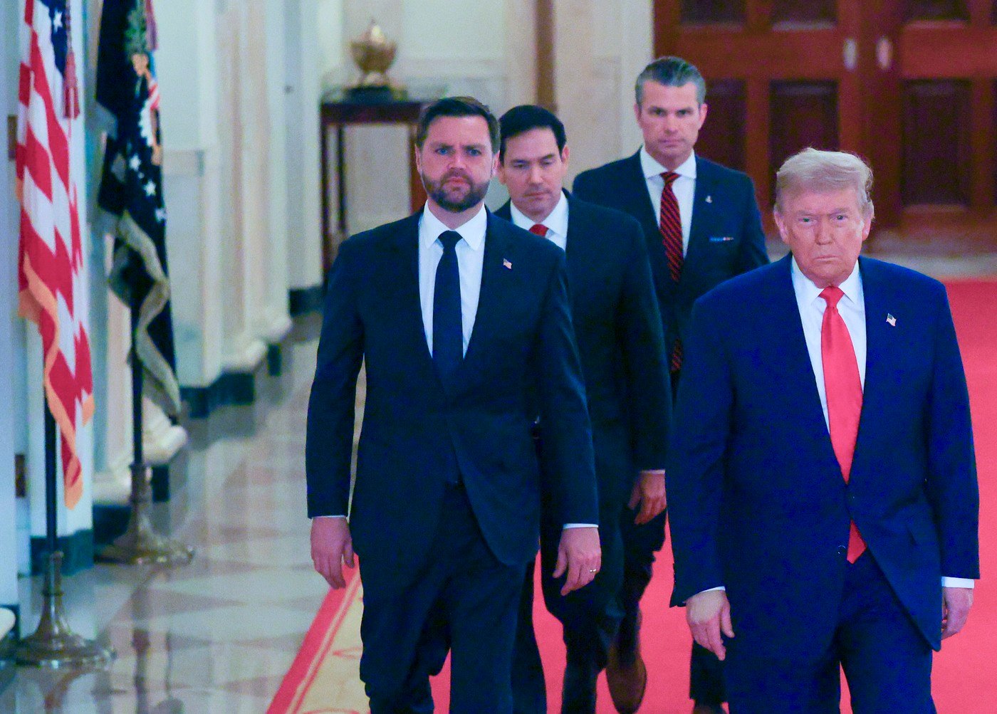 Trump anunță posibilitatea unei vizite în Egipt pentru semnarea acordului privind Fâșia Gaza, afirmând că intenționează să ajungă acolo într-o ședință a Guvernului de la Casa Albăea noastră”