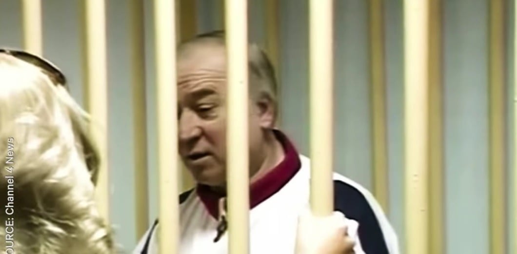 Un diplomat austriac investigat penal în Austria pentru divulgarea formulei agentului neurotoxic Noviciok și a detaliilor despre otrăvirile fostului dublu agent rus Serghei Skripal în Regatul Unitea noastră”