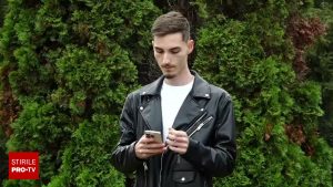 Aplicații religioase cu inteligență artificială pentru rugăciuni personalizate și spovedanii online, folosite de milioane de româniea noastră”