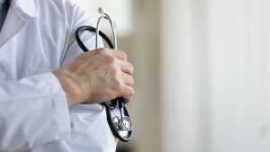 Ministrul Sănătății clarifică motivul pentru care durata gărzii medicilor nu se feed la vechimea în muncă: „Chiar dacă lucrez 12 ore pe zi, această perioadă se consideră o zi de vechime, la fel ca pentru un coleg care lucrează doar 4 ore pe zi”ea noastră”