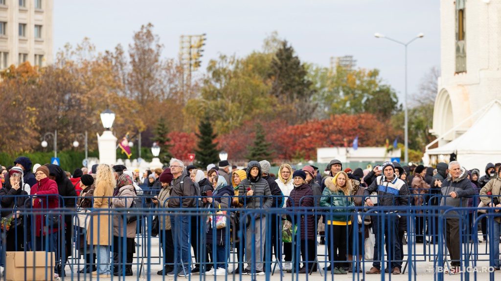 Peste 290.000 de vizitatori au trecut pragul Catedralei Naționale. Astăzi marchează ultima zi de acces pentru public.