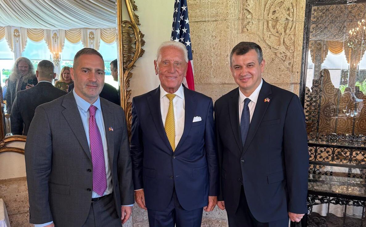 Europarlamentarul Eugen Tomac: Comunitatea românească din Statele Unite a celebrat Ziua Națională la reședința fostului președinte Donald Trump de la Mar-a-Lago