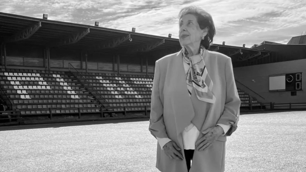 [ad_1] Amelia del Castillo, o figură emblematică în domeniul fotbalului, a murit la vârsta de 82 de ani