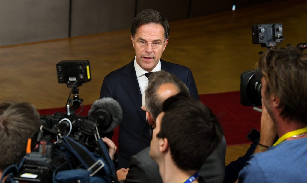 Mark Rutte respinge posibilitatea ca Ucraina să devină membru NATO, însă solicită asigurări solide de securitate pentru Kiev
