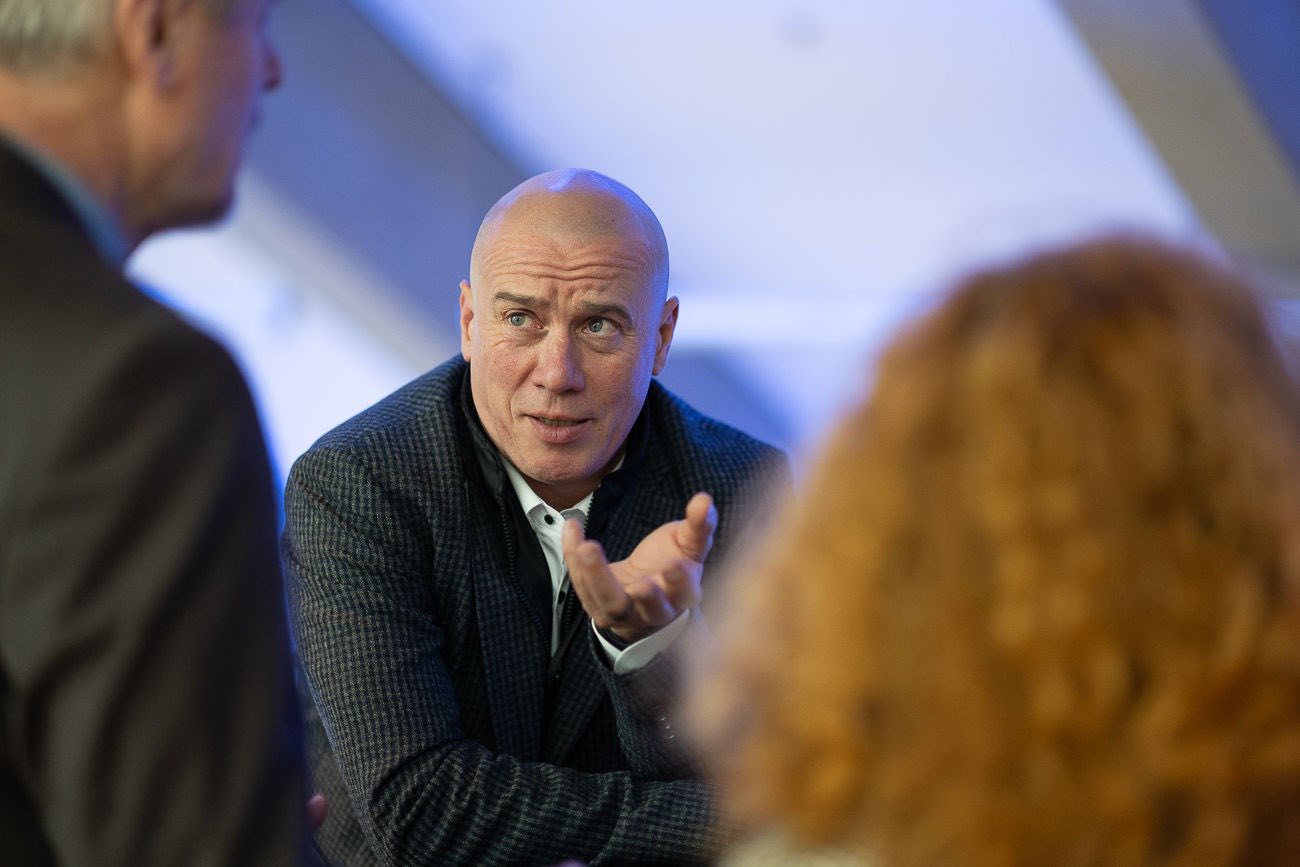 Ministrul Culturii, Andras Demeter, asigură că modificările propuse la Legea drepturilor de autor nu vor aduce niciun prejudiciu creatorilor, ci, dimpotrivă, le-ar putea oferi oportunități de creștere a veniturilor