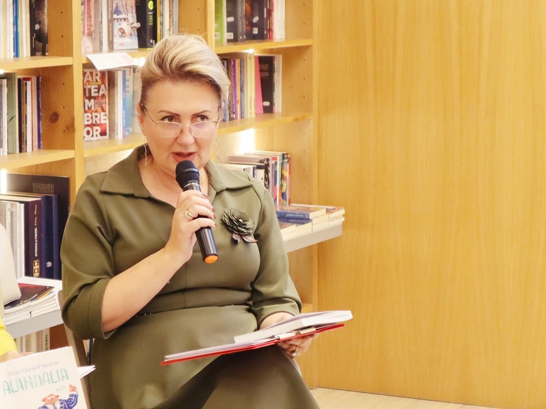 Claudia Muntean, fostă directoare a Colegiului Pedagogic din Timișoara, demisă de inspectoratul școlar la doar două zile după reinstalarea sa în funcție printr-o hotărâre judecătorească