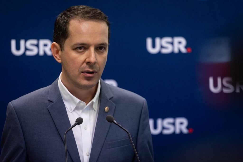 Cristian Seidler renunță la funcția de secretar de stat la Ministerul Apărării Naționale după ce fusese numit în iulie în echipa lui Ionuț Moșteanu, vicepreședinte USR