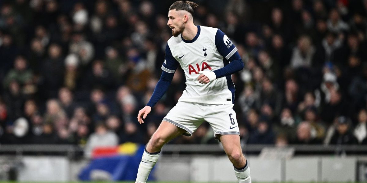 Crystal Palace - Tottenham, ora 18:30, LIVE pe VOYO. Echipele de start! Decizia în cazul lui Radu Drăgușin