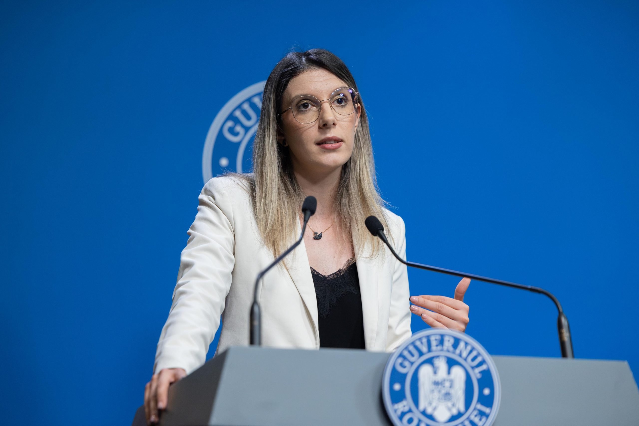 După adoptarea moțiunii simple împotriva ei, Ministrul Mediului se exprimă: nu intenționează să demisioneze.