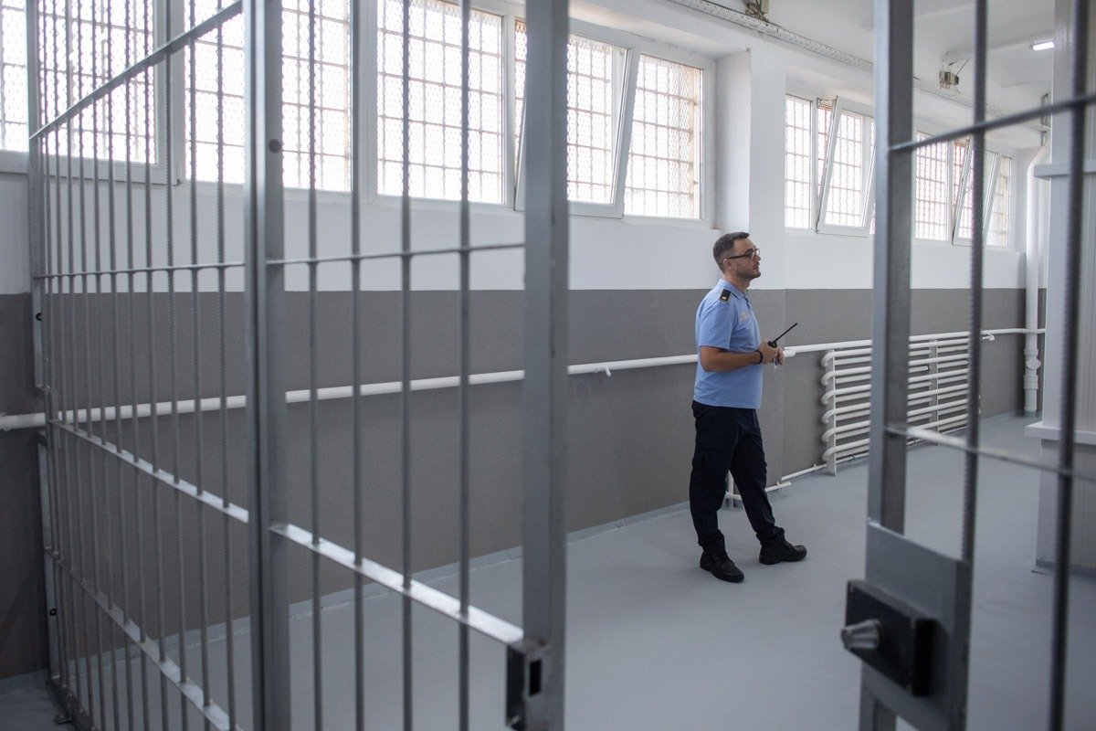 Fugar de la Penitenciarul Poarta Albă, căutat prin filtre rutiere și acțiuni de prindere în județul Constanța / Sfaturi pentru cetățeni: să rămână calmați și să sprijine autoritățile