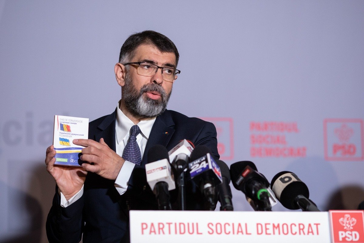Robert Cazanciuc din PSD solicită demisia ministrului Diana Buzoianu sau demiterea acesteia de către premier după ce partidul său a susținut moțiunea simplă propusă de AUR