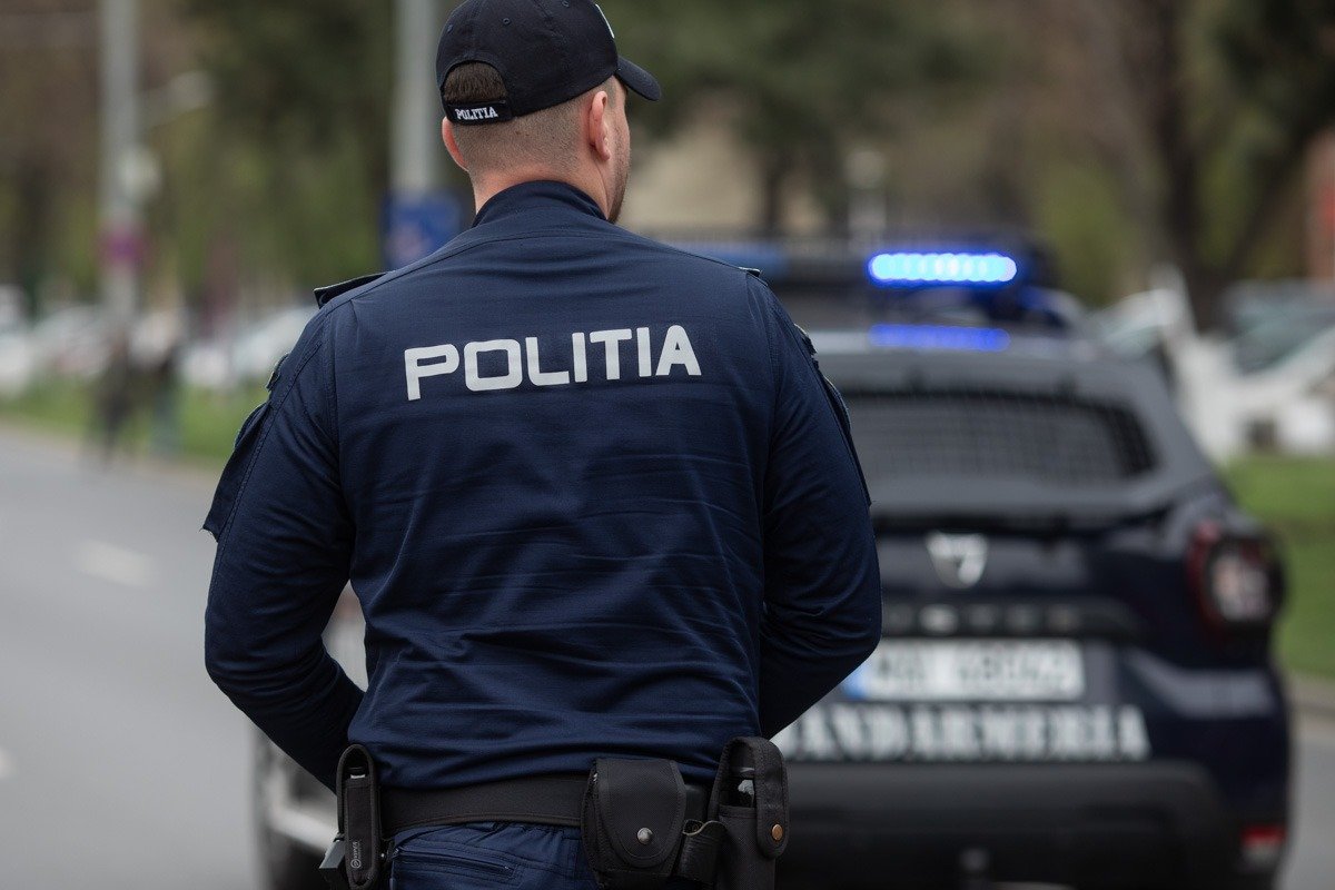 Jurnalista Ondine Gherguț susține că a fost contactată de poliție pentru că a încurajat alegerea unui candidat considerat cinstit și etic pentru Primăria Capitalei, fără a menționa numele acestuia