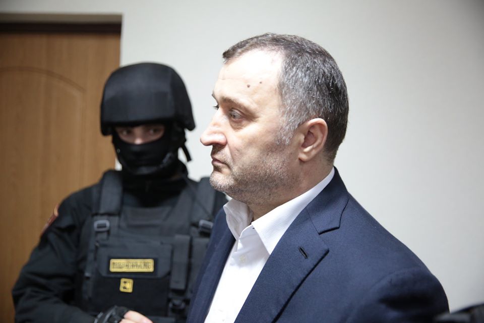 Vlad Filat, fostul premier al Republicii Moldova, are o sentință de doi ani de închisoare în Franța pentru infracțiuni de spălare de bani, în lipsă