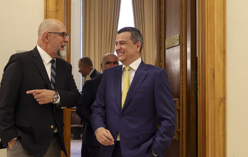 [ad_1] Liderul UDMR, Kelemen Hunor, a declarat seara trecută la Digi24 că votul pentru moțiunea simplă depusă împotriva ministrei Mediului, Diana Buzoianu, scoate în evidență probleme grave în funcționarea coaliției de guvernare