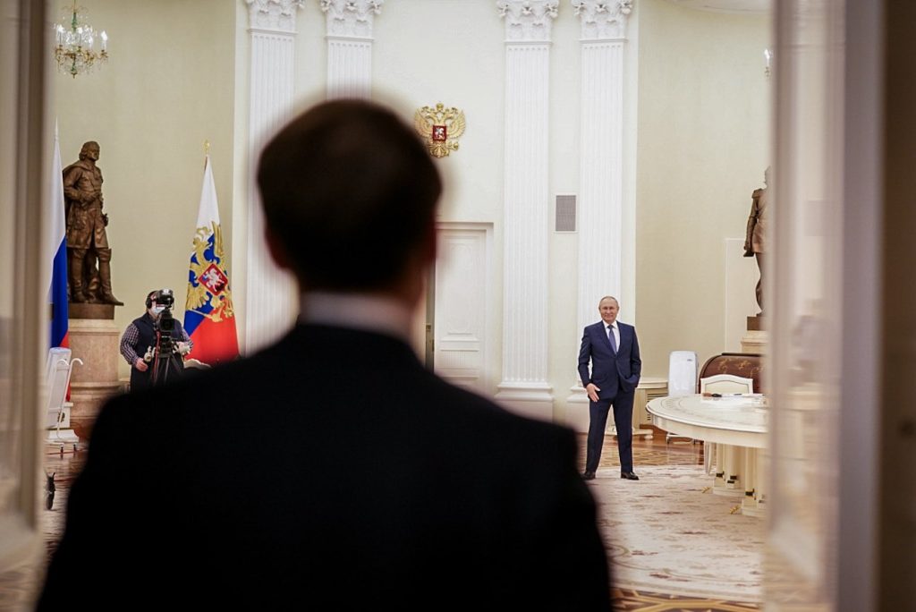 [ad_1] Reprezentantul Rusiei la negocierile din Miami legate de situația din Ucraina, Kirill Dmitriev, a afirmat că întrevederile cu trimisului special al Statelor Unite, Steve Witkoff, și cu ginerele președintelui american, Jared Kushner, au fost constructive, conform publicației italienești