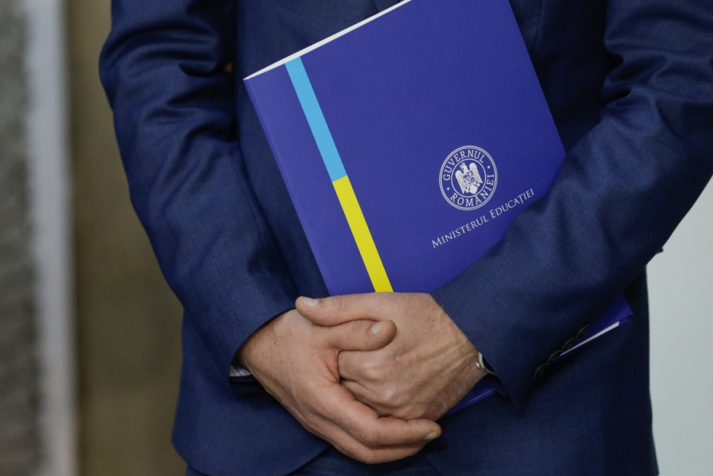 Un oficial interimar va prelua conducerea Ministerului Educației și Cercetării până după sărbători, conform informațiilor din surse Edupedu.ro