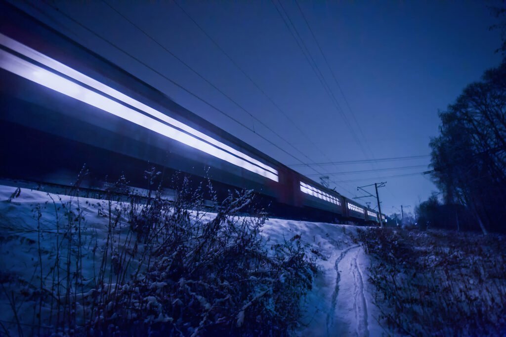 [ad_1] Calea ferată Transsiberiană conectează Rusia, Mongolia și China în numai șapte zile, având o lungime totală de 9.258 km, traversând nu mai puțin de opt fusuri orare, conform relatărilor