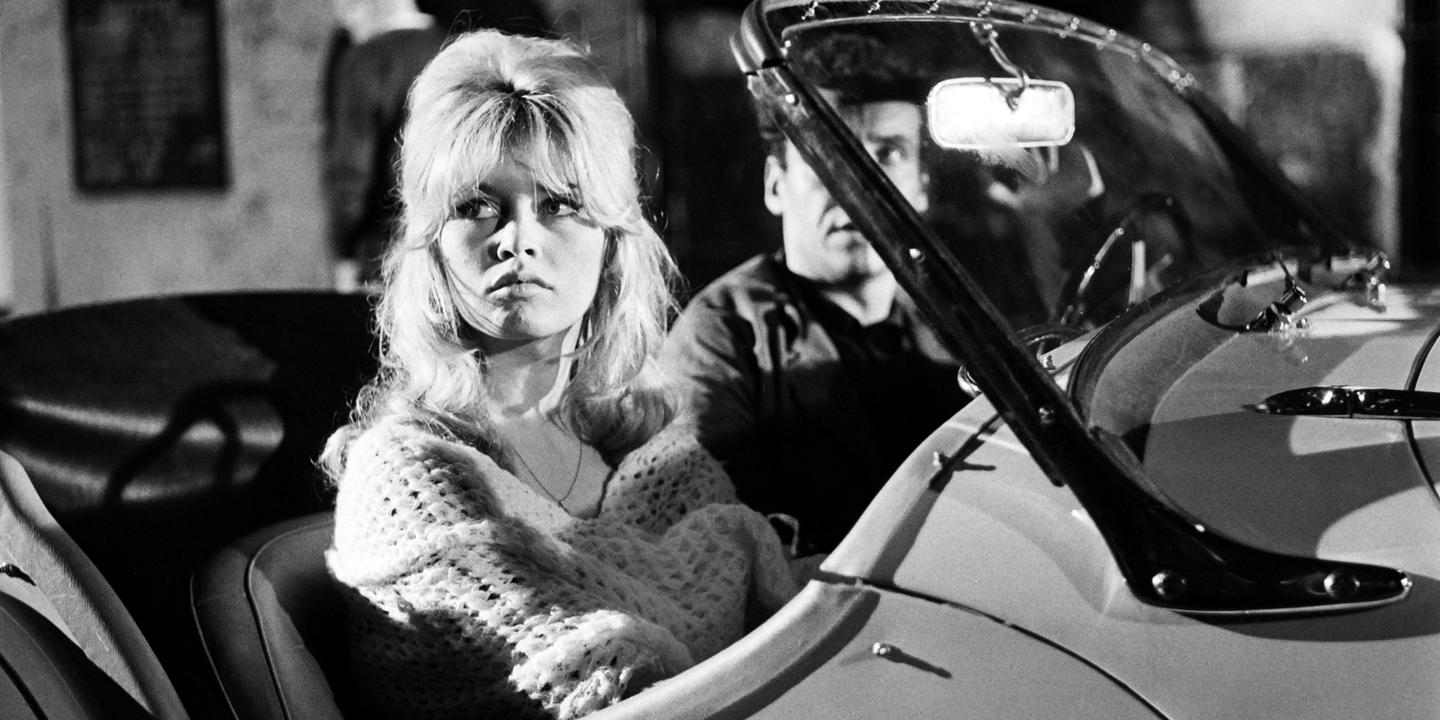 Elle « a marqué de son empreinte l’histoire de France », salue Mireille Mathieu