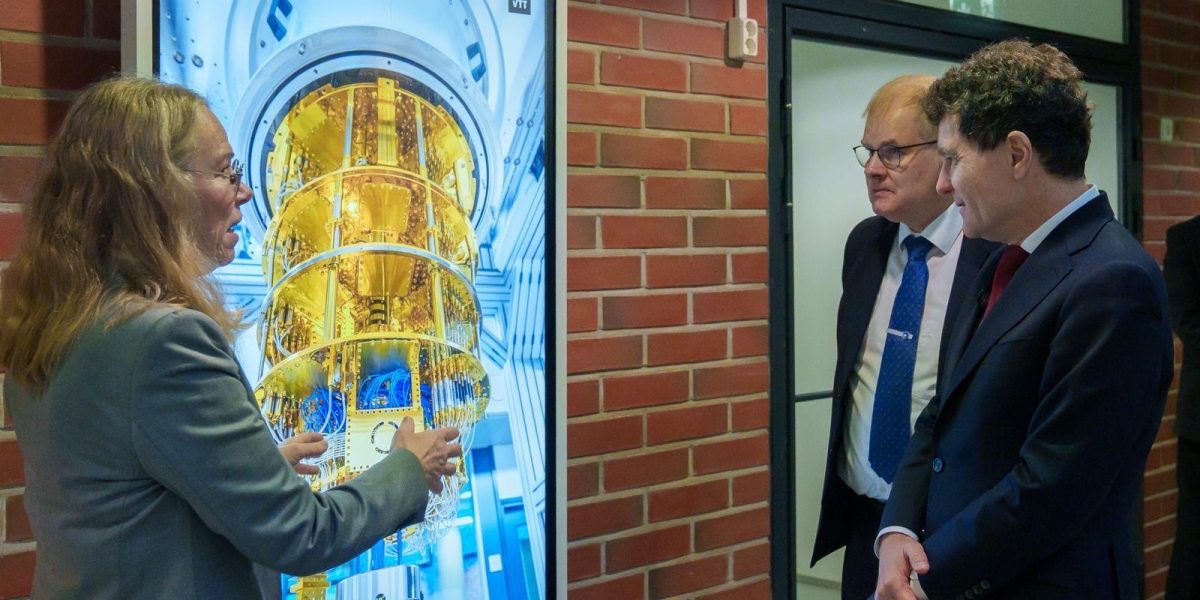 Nicusor-Dan-Finlanda.jpeg - JurnalUrban