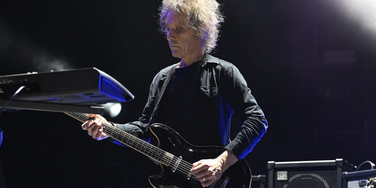 Perry Bamonte, chitaristul trupei The Cure, a murit la vârsta de 65 de ani