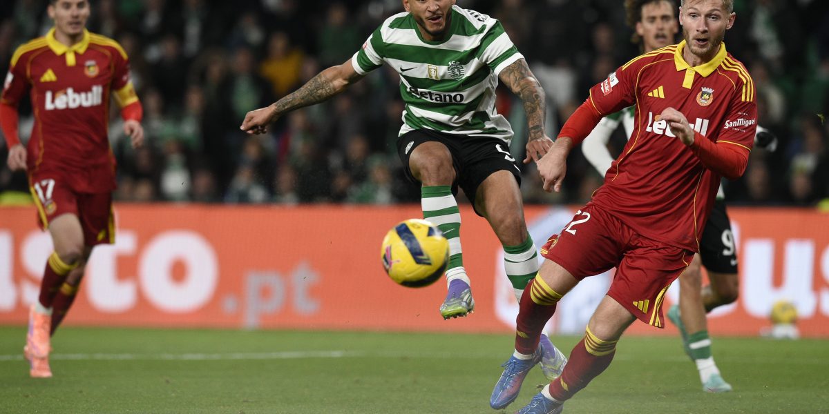 Sporting em modo rolo compressor na despedida de um ano de ouro (crónica)