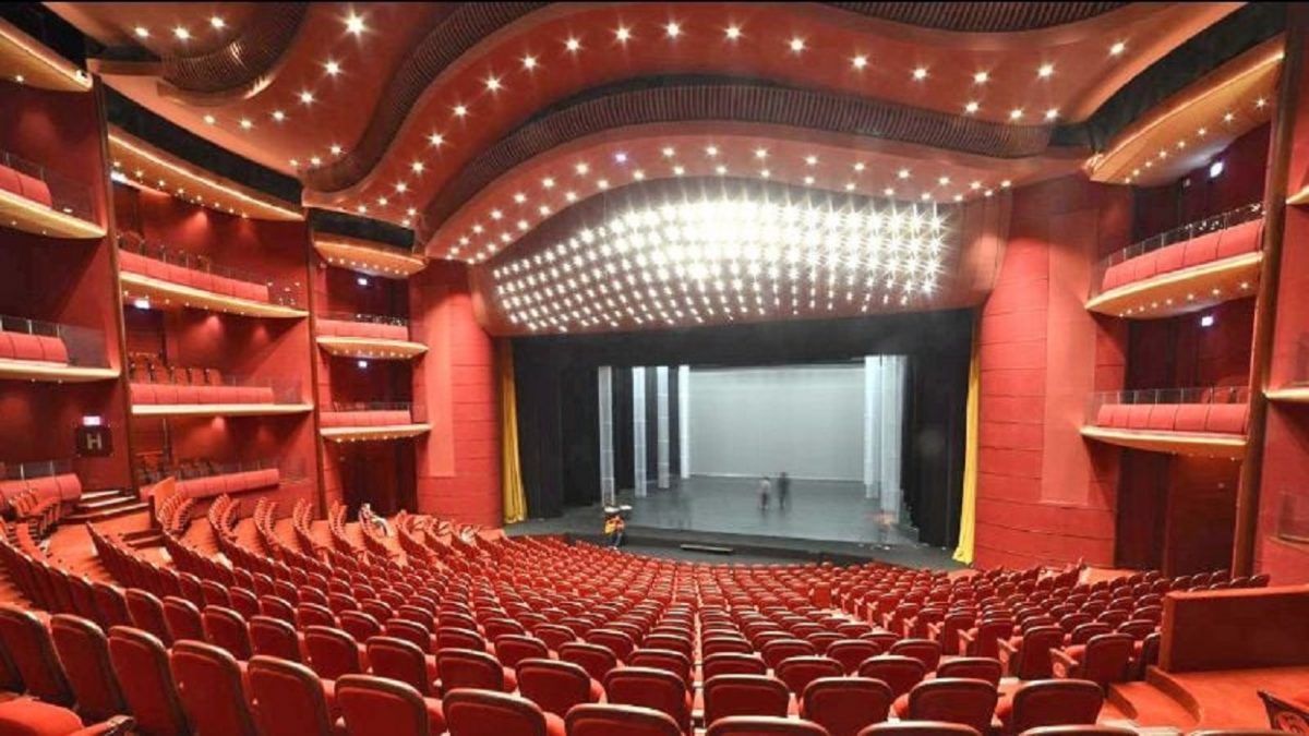 Ministerul Culturii păstrează deschiderea față de dialogul public privind managementul Teatrului Național „I.L