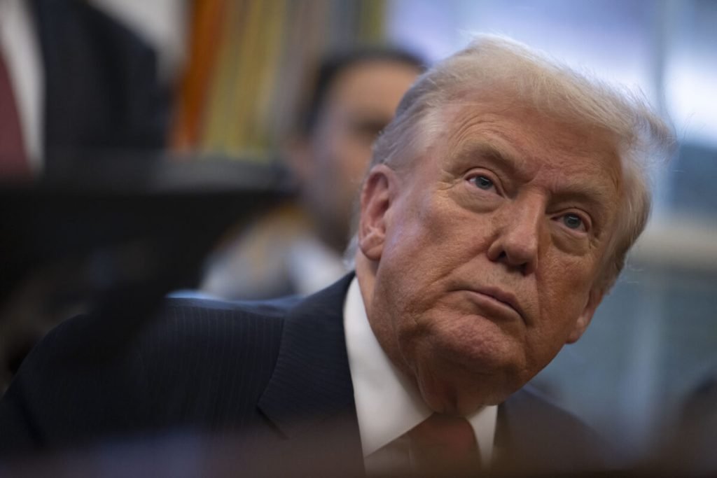 Trump anunță un atac asupra unei zone folosite pentru încărcarea drogurilor în Venezuela