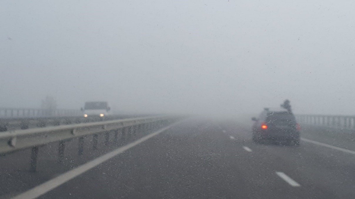 [ad_1] Administrația Națională de Meteorologie a emis o avertizare de cod galben pentru ceață în București și 11 județe, valabilă până la ora 9:00 dimineața
