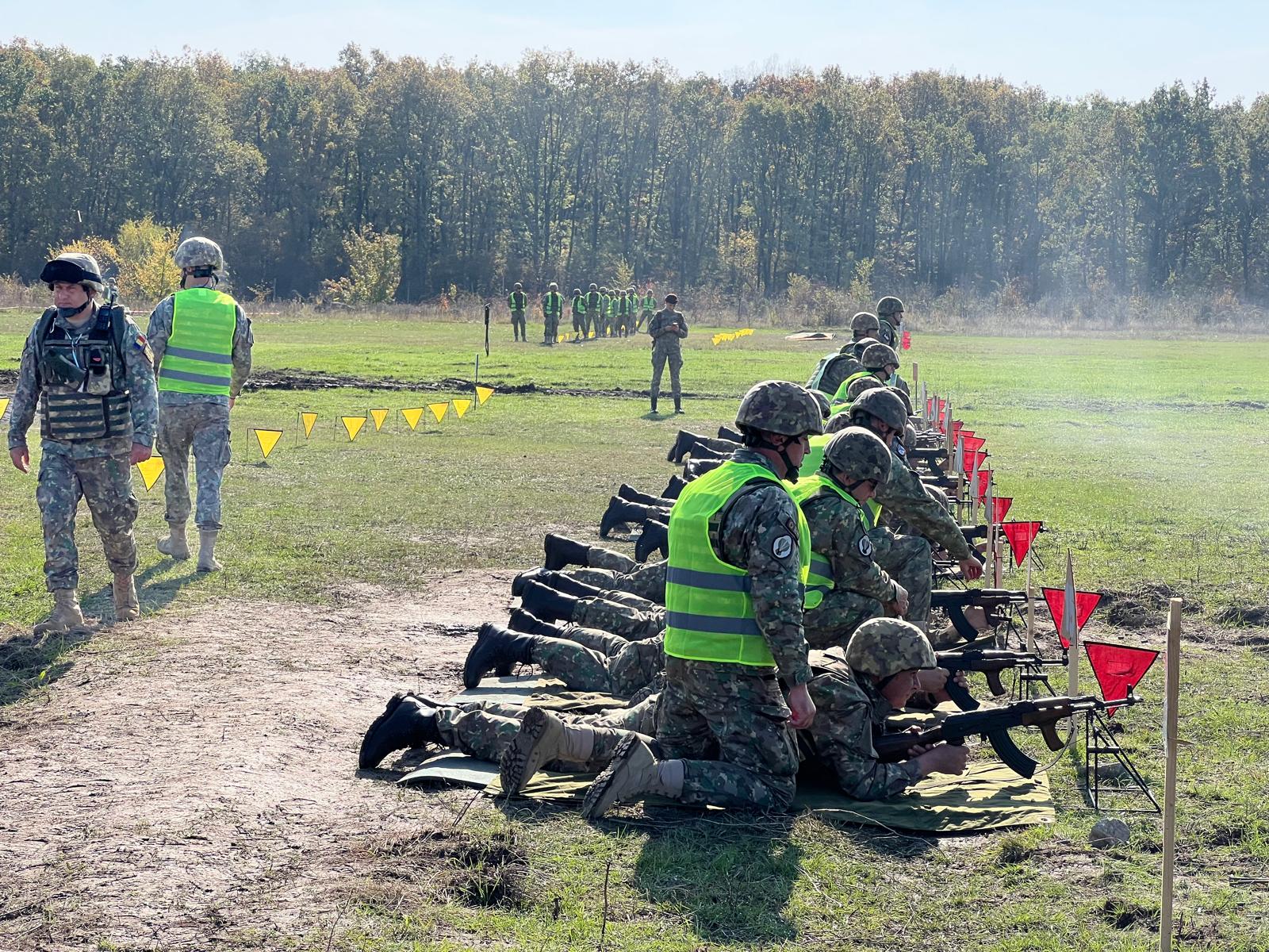 Trageri cu armament de război în Poligonul Babadag: traficul este deviat și nerespectarea restricțiilor poate avea consecințe grave, atrag atenția autoritățile