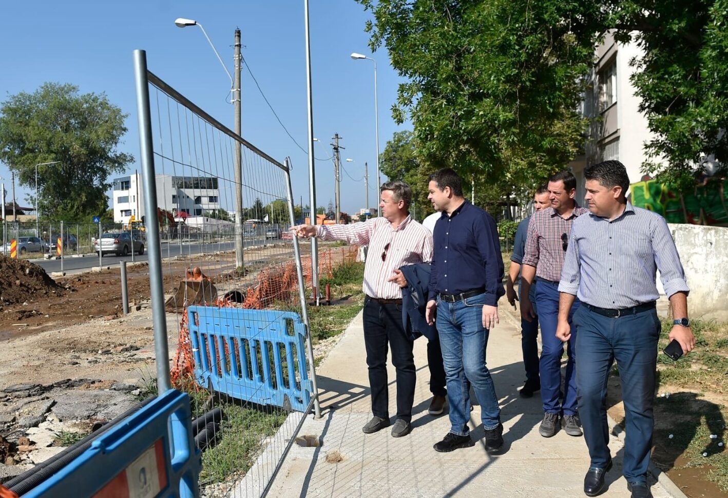 Ciprian Ciucu avertizează că anumite partide nu au învățat nimic și repetă aceleași greșeli din ultimii 35 de ani, în timp ce el și un alt candidat au șanse reale, iar restul sunt doar strategii de manipulare