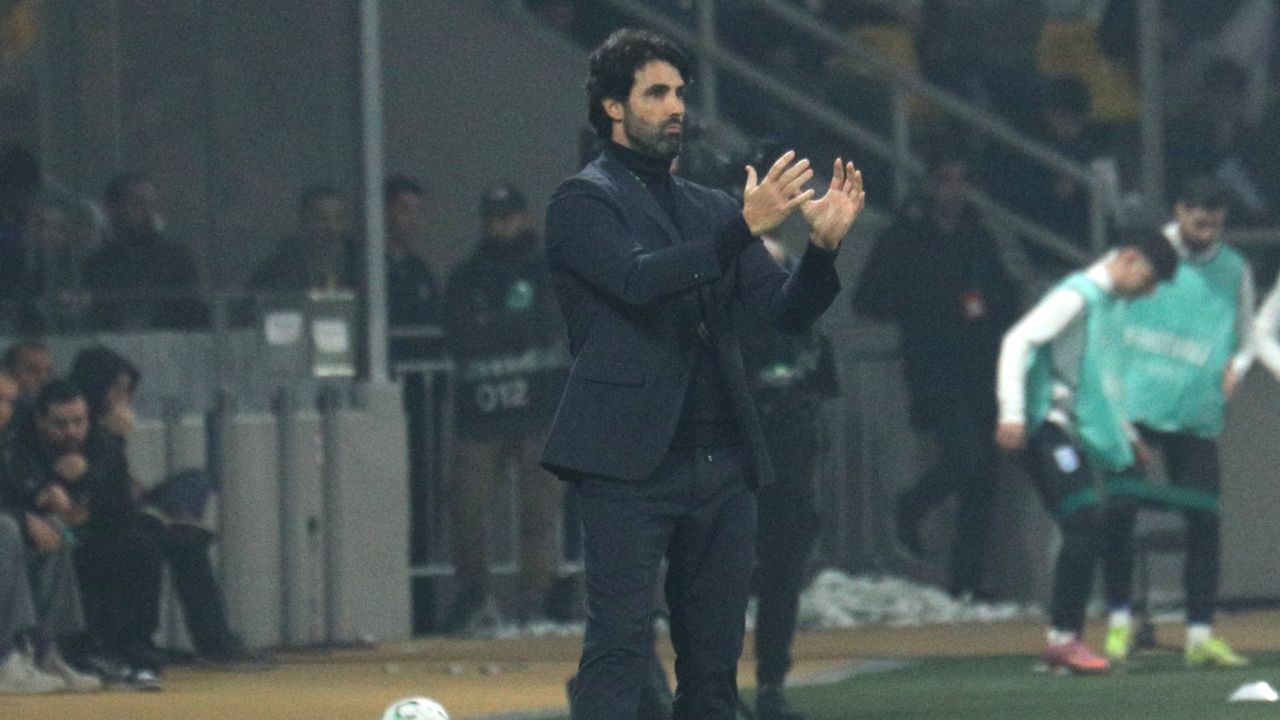 Filipe Coelho protestează după experiența intensă a Universității Craiova cu AEK: ”Este nedrept!”