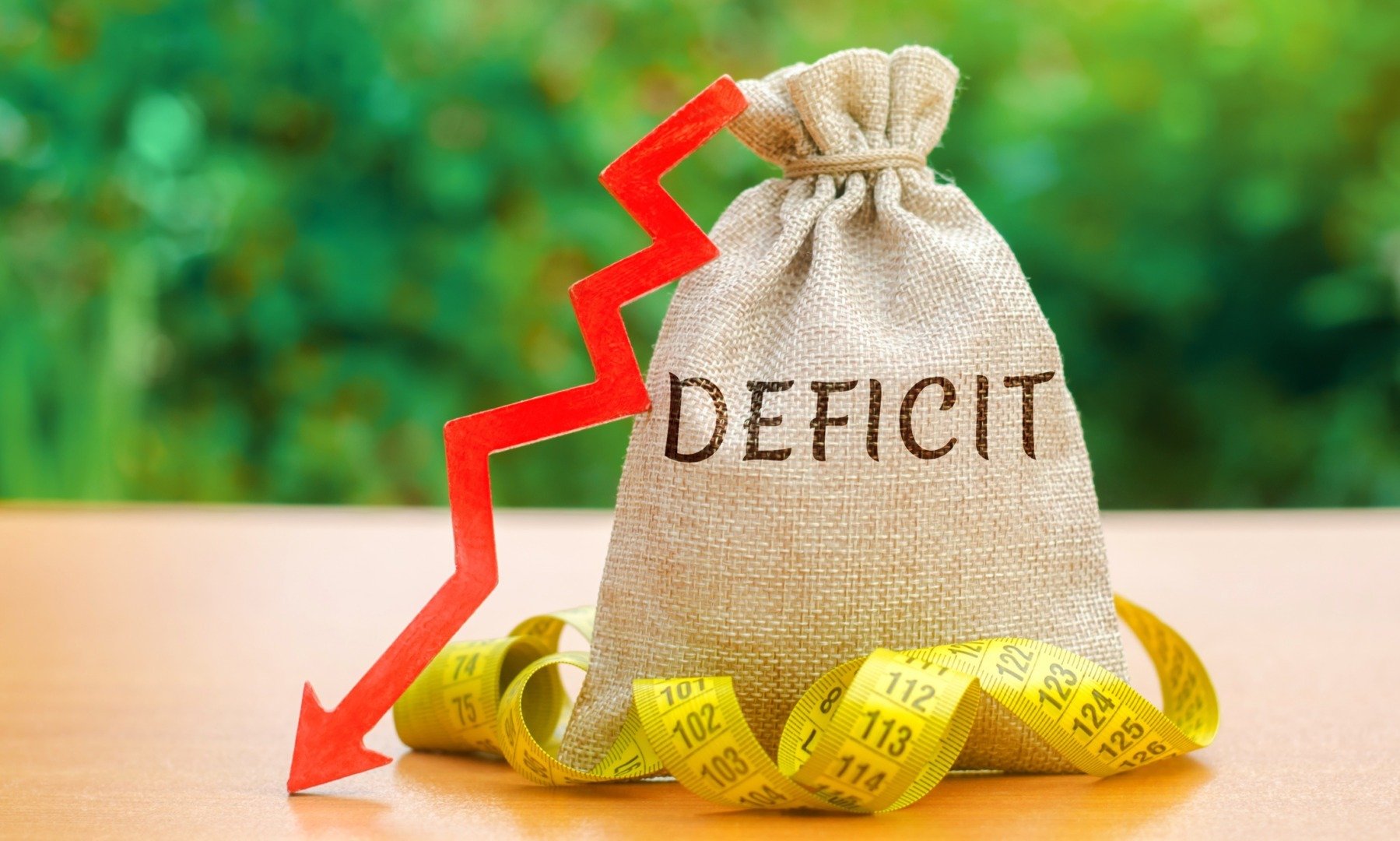 Deficitul contului curent a reprezentat 8,2% din PIB în 2024, în creștere față de 6,7% în anul anterior, conform unei analize a Băncii Naționale a României
