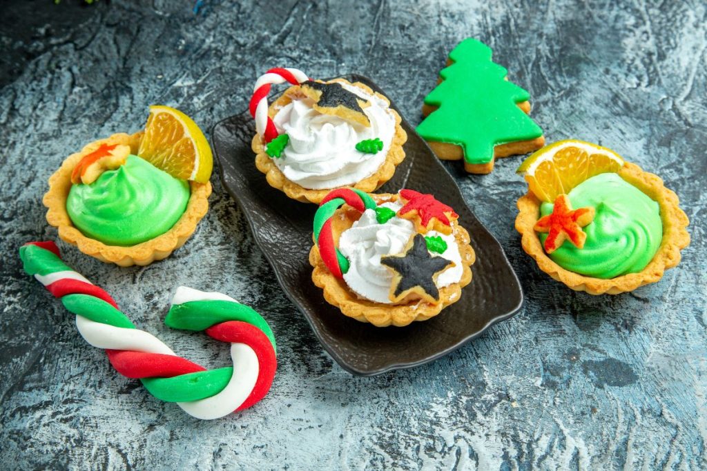 Cele mai spectaculoase deserturi europene de Crăciun și istoriile lor / Zece prăjituri tradiționale pentru mesele festive din Europa