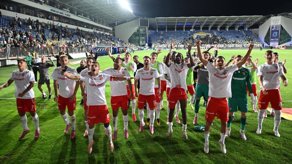 Primul meci oficial la Dinamo după 19 partide în care a fost rezervă!
