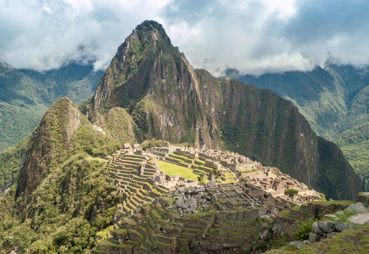 Tragedie pe liniile feroviare din apropierea faimosului sit arheologic Machu Picchu: două trenuri s-au ciocnit, provocând moartea unui angajat feroviar și rănirea a zeci de pasageri