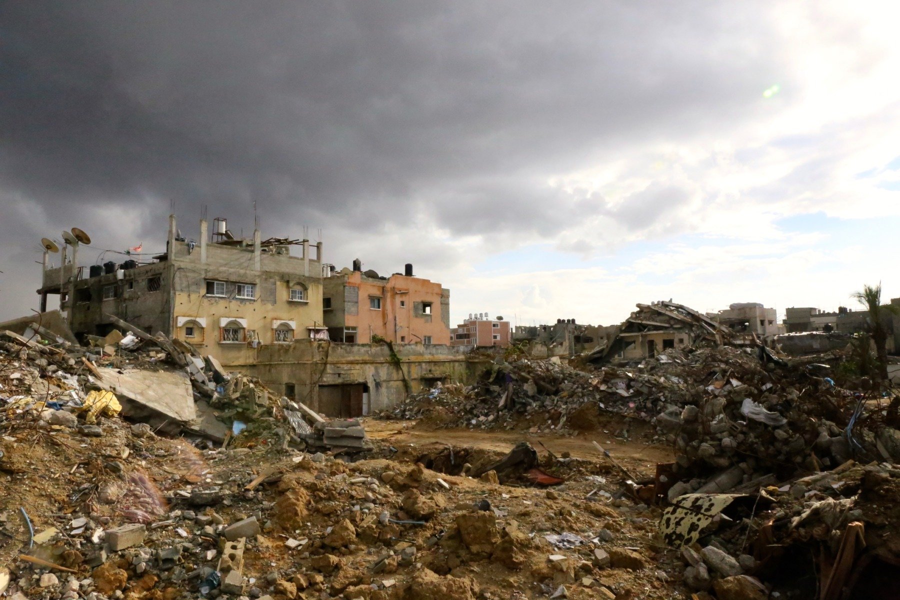 Furtună de iarnă devastatoare adâncește suferințele palestinienilor din Gaza, care timp de doi ani s-au confruntat cu distrugeri masive cauzate de conflictele armate