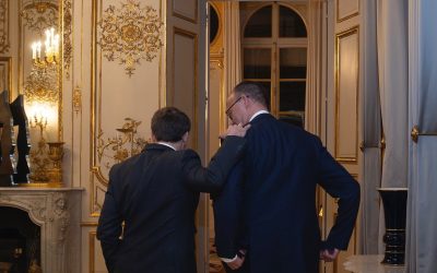 emmanuel-macron-friedrich-merz.jpg - JurnalUrban