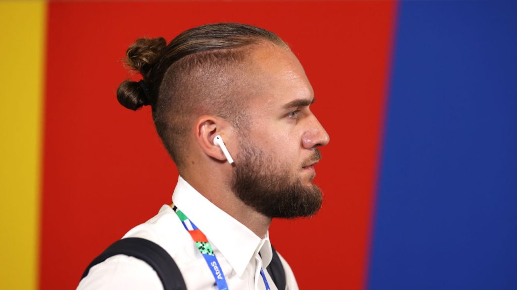 [ad_1] Recent, s-a discutat despre posibilitatea ca George Pușcaș să fie transferat la Dinamo în această fereastră de mercato