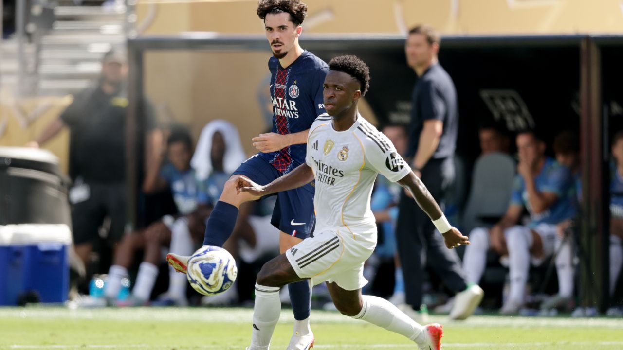 Real Madrid a elaborat o strategie! Cu fondurile obținute din vânzarea lui Vinicius, intenționează să achiziționeze o vedetă de la PSG.
