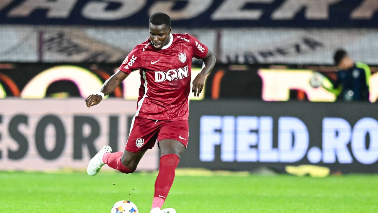 [ad_1] Kurt Zouma, în vârstă de 31 de ani, fundașul central adus în echipa CFR Cluj ca o vedetă la începutul lunii septembrie, a înregistrat o scădere dramatică a valorii sale în decembrie 2025