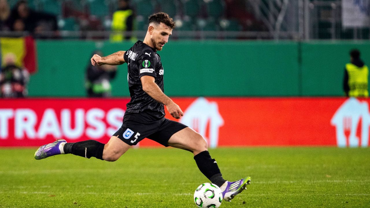 Cunoaștem oficialii de la meciul AEK Atena – Universitatea Craiova! Kruashvili, Varamishvili și Elikashvili vor oficia meciul condus de Mekvabishvili.