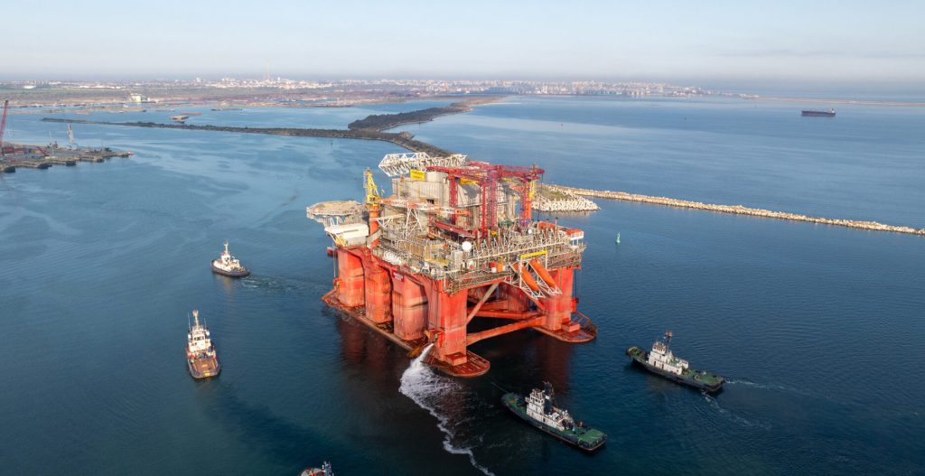 Guvernul convocă o ședință de urgență marți pentru aprobarea unui act adițional la concesiunea petrolieră din perimetrul XIX Neptun