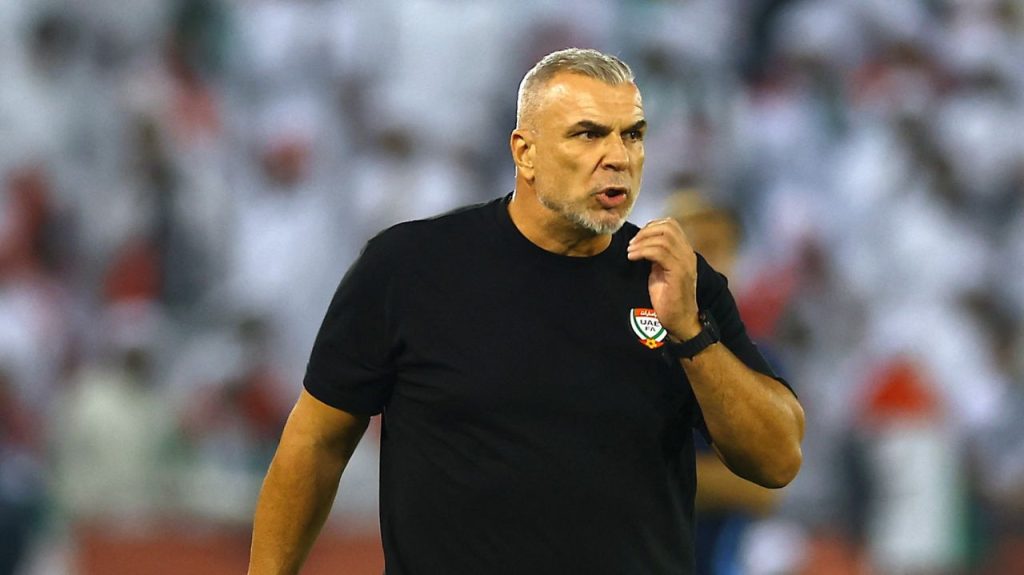 [ad_1] Selecționerul echipei naționale a Emiratelor Arabe Unite se află într-o situație delicată și este aproape de plecare