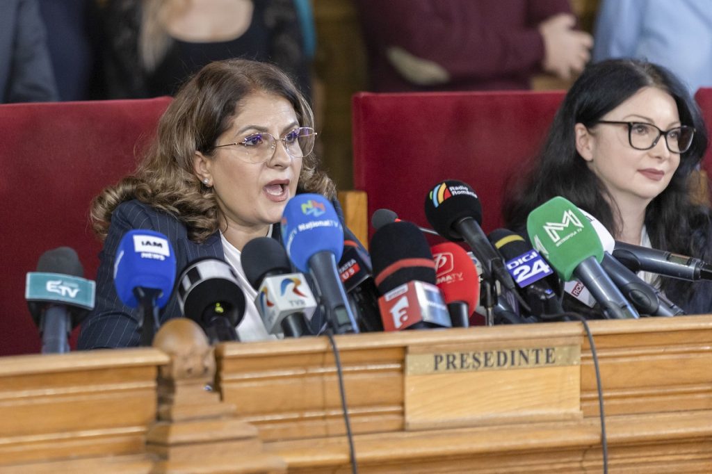 Judecătoarea Liana Arsenie, șefa Curții de Apel București, a solicitat luni la prânz o reuniune cu toți magistrații pentru a discuta despre provocările actuale
