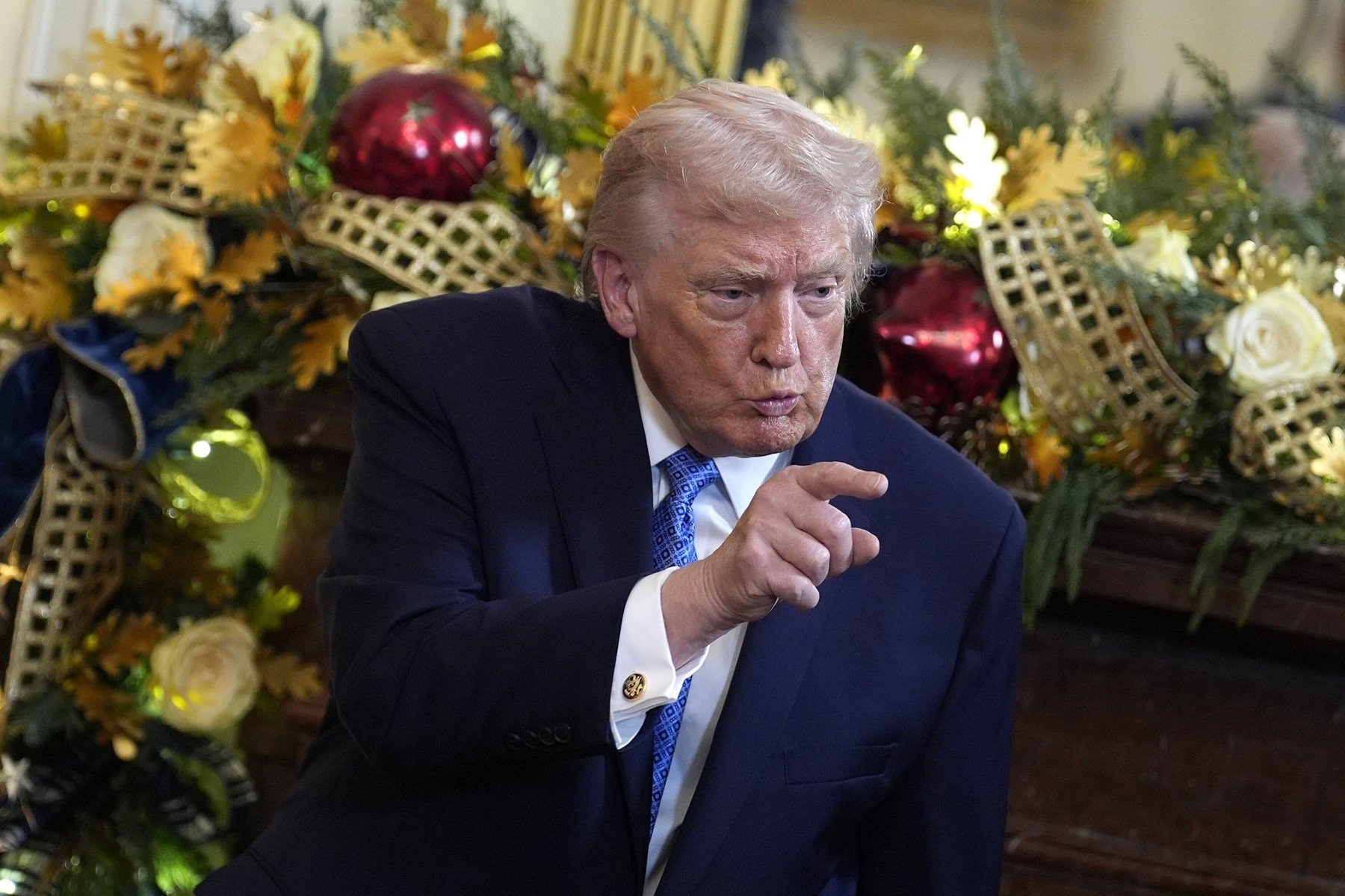 Donald Trump condamnă vehement programele satirice și avertizează canalele de televiziune cu privire la posibilele retrageri ale licențelor