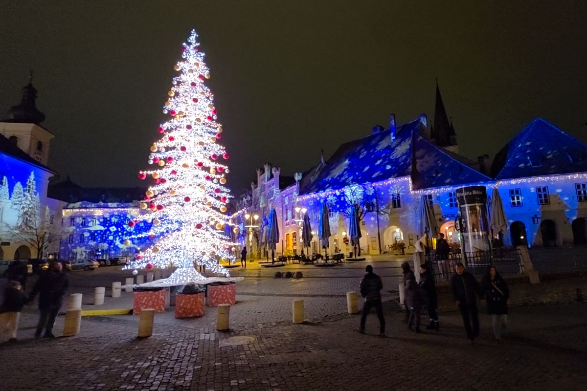 Videoclip | Târgul de Crăciun din Sibiu, cel mai vechi eveniment de acest gen din țară, aduce atât aspecte pozitive, cât și provocări