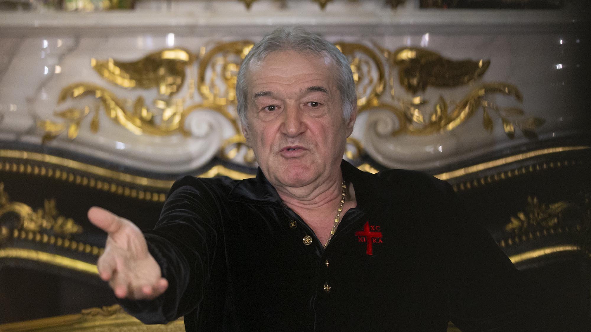 Gigi Becali își crește averea cu 10 milioane de euro după meciul FCSB – Fenerbahce FCSB a fost eliminată din Europa League, dar Gigi Becali se poate bucura de un câștig financiar considerabil, în valoare de 10 milioane de euro, în urma meciului cu Fenerbahce